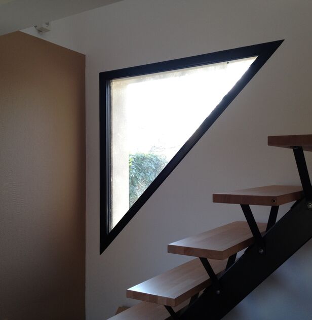 FENETRE ALU FORME HOUTEAU